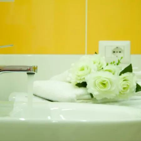 Catogno アパート アルゲーロ